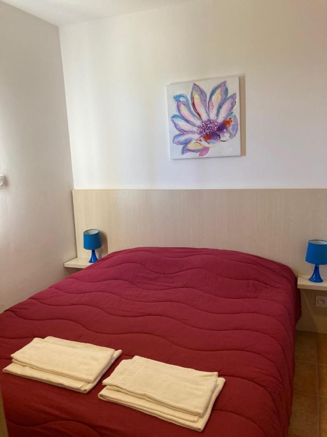 Aparthotel Punta Di Mare à Linguizzetta Extérieur photo